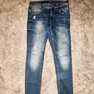 ZARA SKINNY JEANS